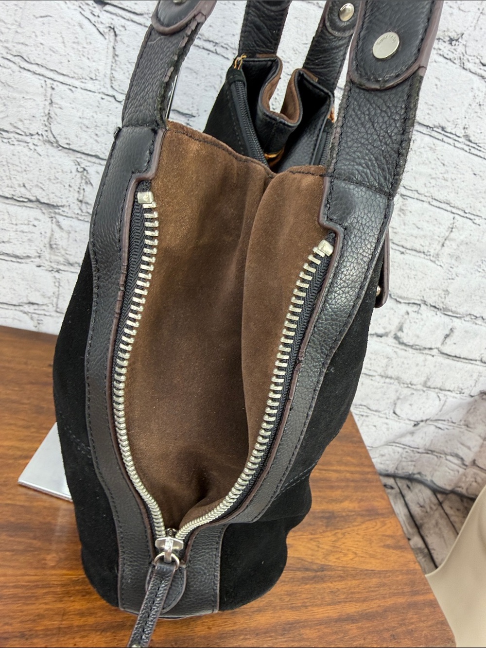 Tignanello Suede & Leather Large Hobo Shoulder Bag -- Black -- VGC - Picture 8 of 12